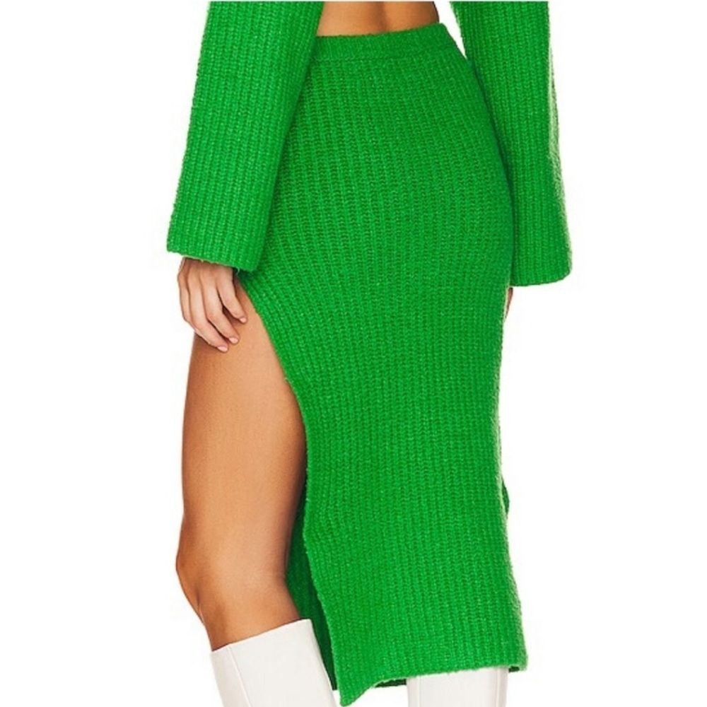 NEW L’Academie Sachiye Knit Midi Skirt in Green Size Small - Picture 4 of 9